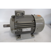 .3 KW  1400 RPM  Asmaat 28 mm. Used.